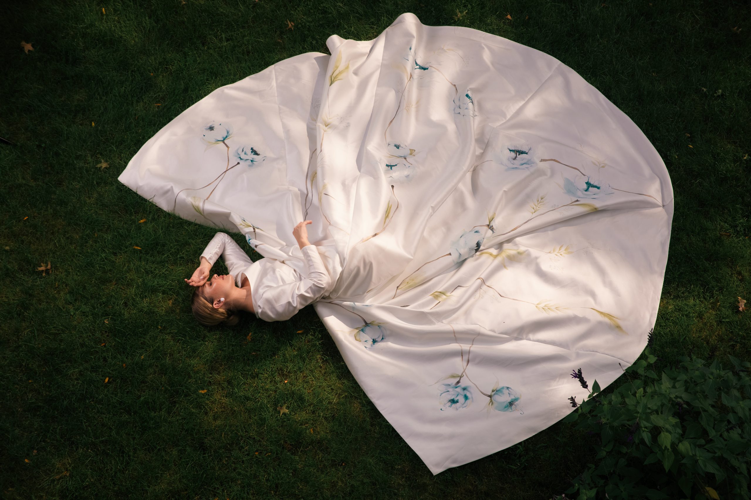 Modern couture mini bridal gown with detachable hand painted blue peony skirt